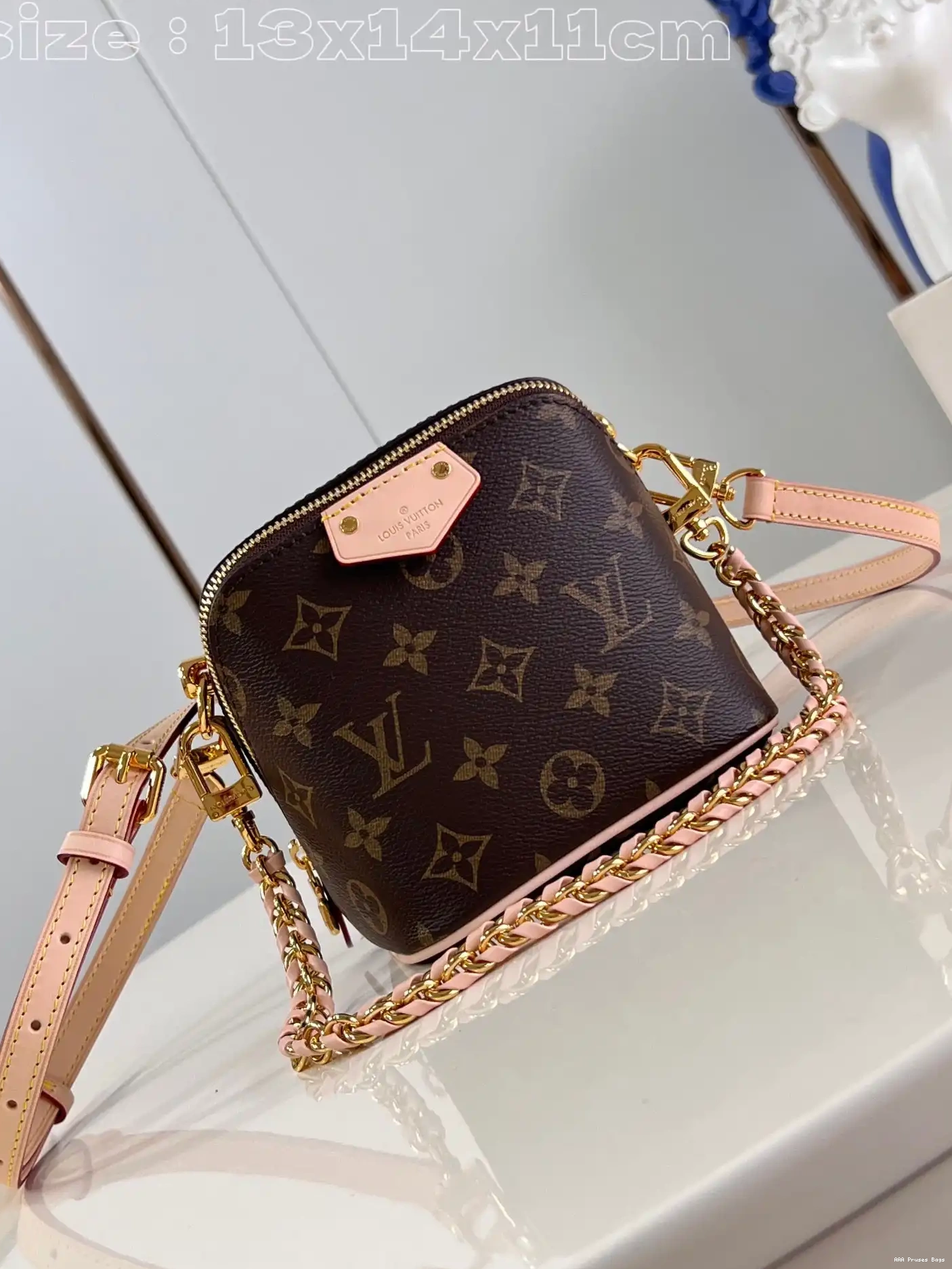 AAA Replica Ru Case-13*14*11.5CM VUITTON In Just LOUIS 0627
